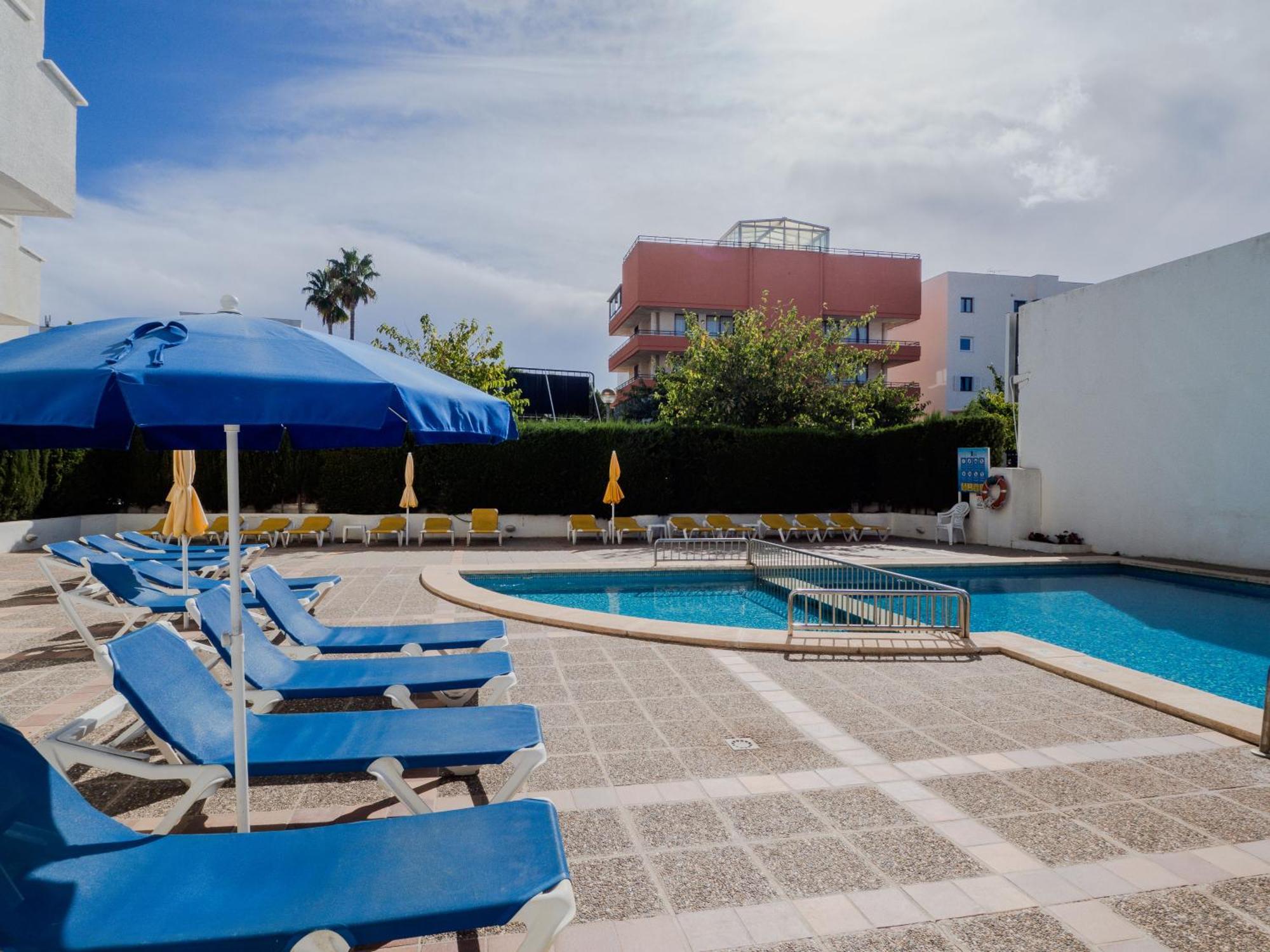 Apartamentos La Santa Maria Cala Millor  Zewnętrze zdjęcie